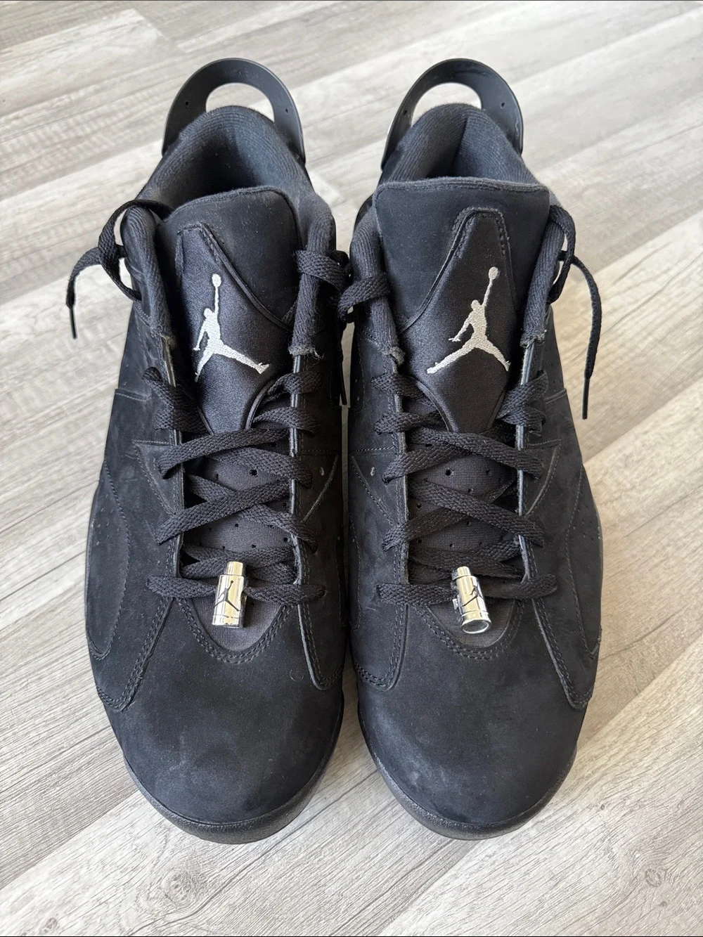 Retro 6 Jordan’s Low (Size 14)